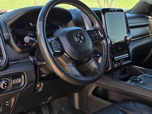 Used 2024 RAM 1500 Limited image 19