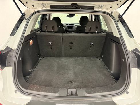 Used 2021 Chevrolet TrailBlazer LS FWD image 4