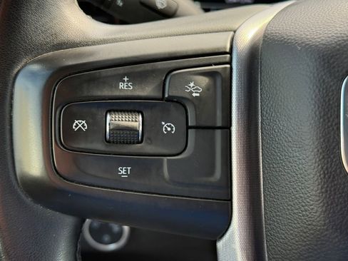 Used 2024 GMC Sierra 2500 SLE image 19