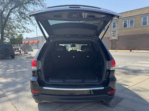 Used 2017 Jeep Grand Cherokee Limited image 22