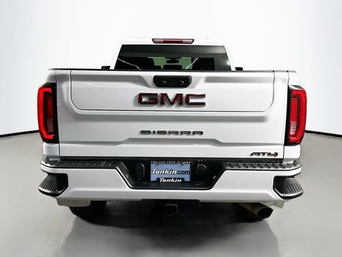 Used 2022 GMC Sierra 2500 AT4 AWD/4WD image 7