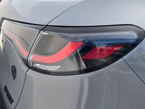 Used 2024 Honda HR-V Sport image 8