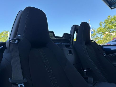 New 2026 MAZDA MX-5 Miata Club w/ Appearance Package RWD image 18