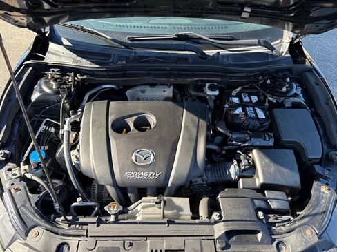 Used 2016 MAZDA MAZDA3 i Sport image 34