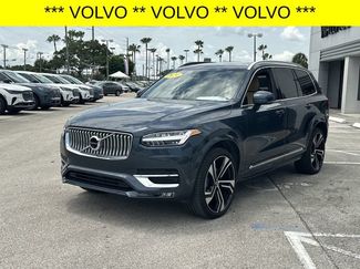 Used 2024 Volvo XC90 B6 Ultimate w/ Protection Package Premier AWD/4WD video 3