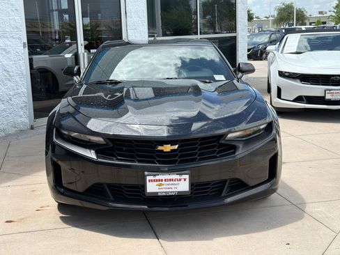Used 2022 Chevrolet Camaro LS RWD image 6