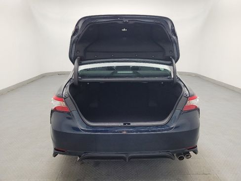 Used 2020 Toyota Camry SE w/ Convenience Package image 29