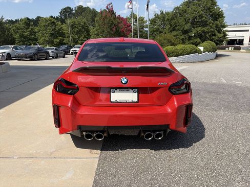 Used 2023 BMW M2 RWD image 7