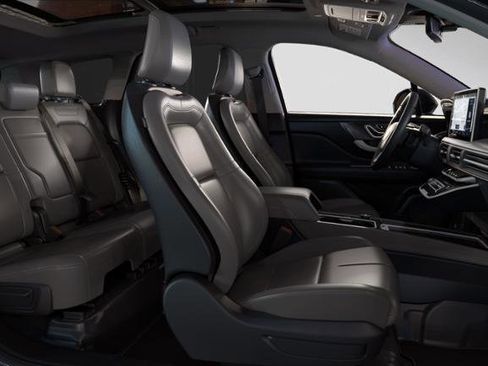 New 2026 Lincoln Corsair Premiere image 28