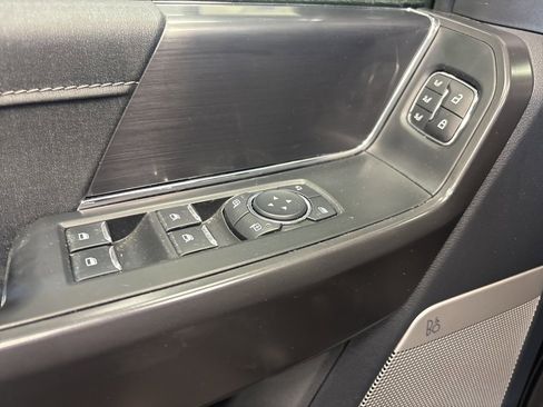 Used 2024 Ford F150 Lariat image 26