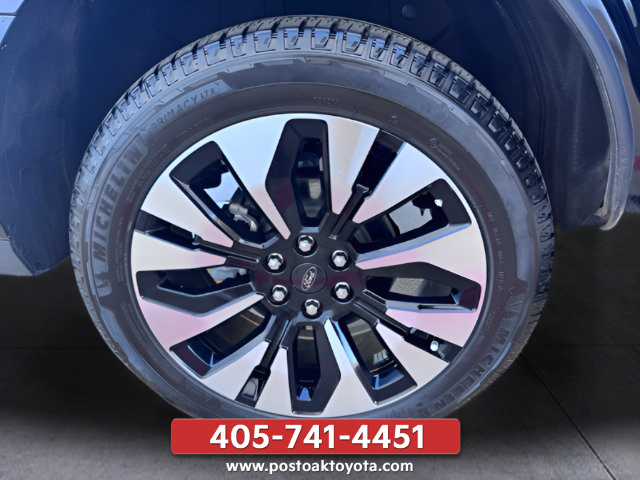 Used 2026 Ford Expedition Platinum w/ Driver's Package AWD/4WD image 31