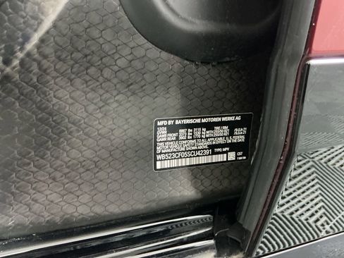 Certified 2025 BMW iX xDrive50 AWD/4WD image 32