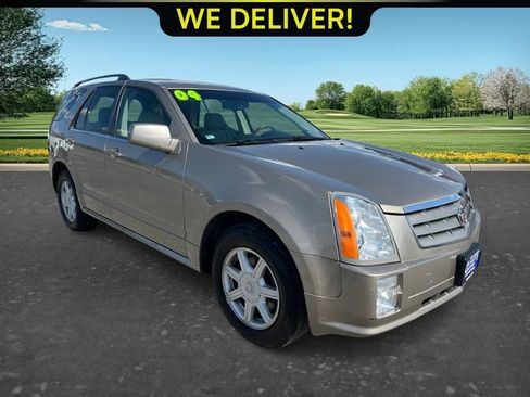 Used 2004 Cadillac SRX w/ Preferred Equipment Group AWD/4WD image 3