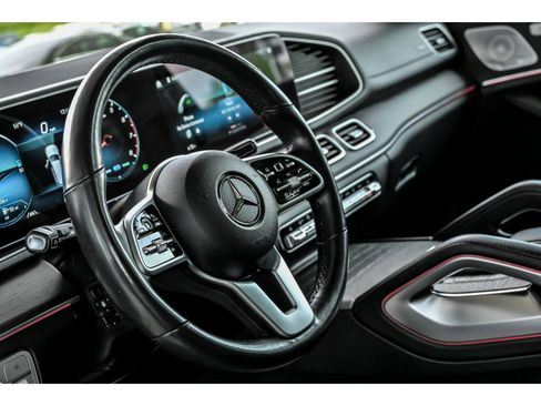 Certified 2021 Mercedes-Benz GLS 580 4MATIC image 15