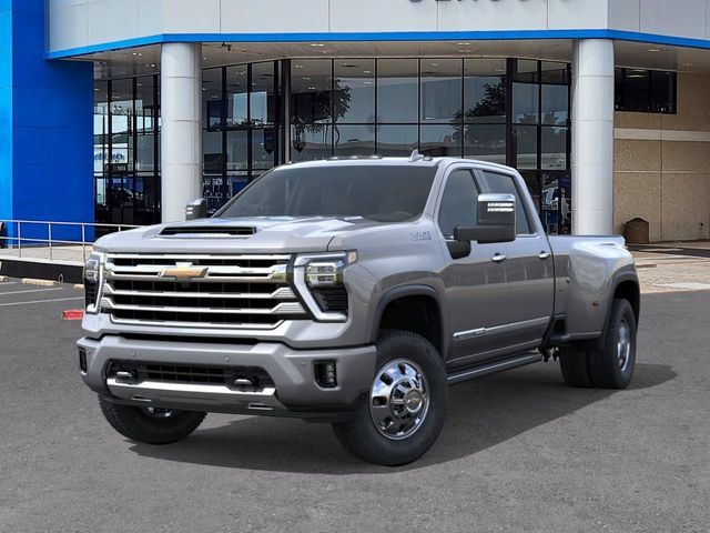 New 2026 Chevrolet Silverado 3500 High Country w/ High Country Premium Package AWD/4WD image 6