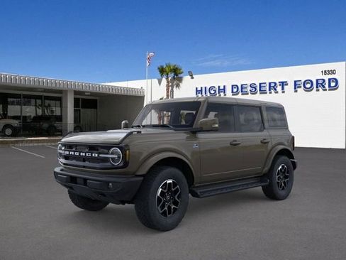 New 2025 Ford Bronco Outer Banks image 1