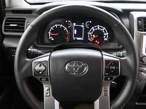 Used 2024 Toyota 4Runner SR5 image 12