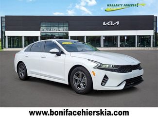 Used 2023 Kia K5 LXS image 1