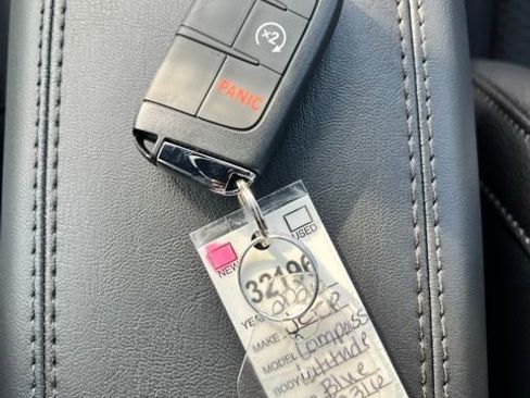 New 2026 Jeep Compass Latitude image 26