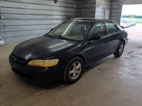 Used 2000 Honda Accord EX image 1