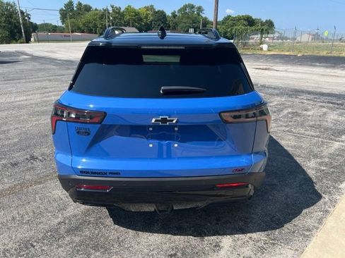 Used 2026 Chevrolet Equinox RS AWD/4WD image 6