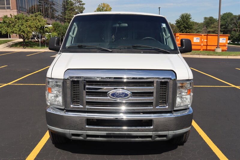 Used 2014 Ford E-250 and Econoline 250 w/ Power Group RWD image 2