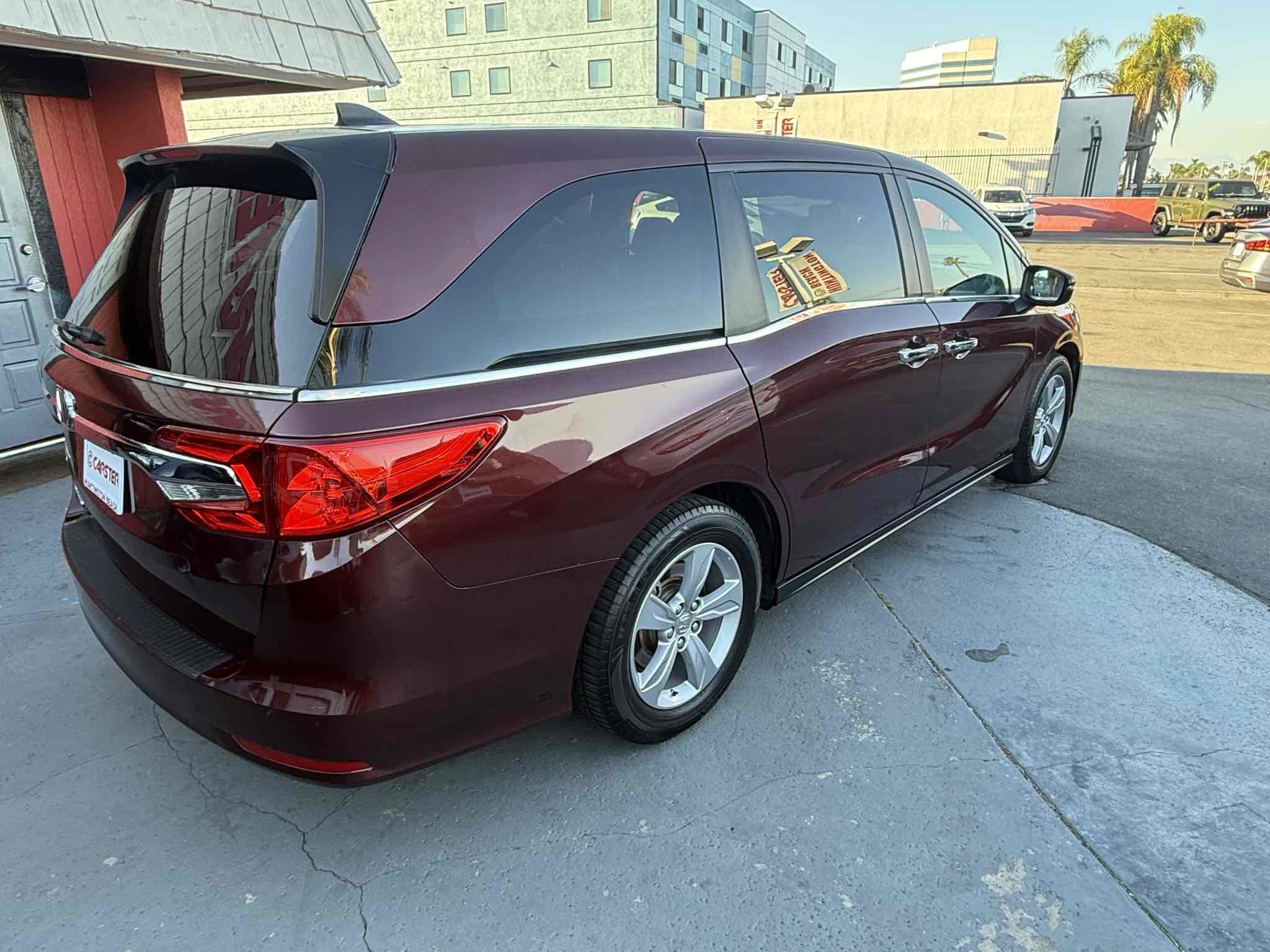 Used 2019 Honda Odyssey EX image 8