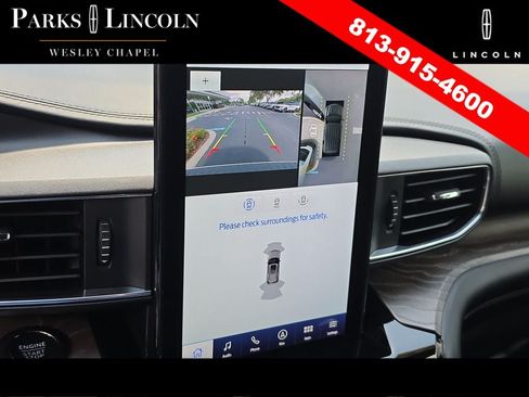 Used 2023 Ford Explorer Platinum w/ Technology Package AWD/4WD image 25