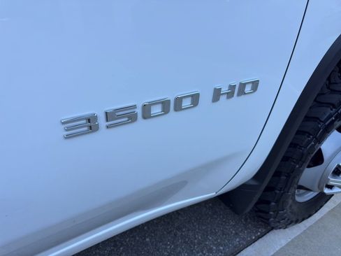 Used 2025 Chevrolet Silverado 3500 W/T w/ WT Convenience Package AWD/4WD image 39