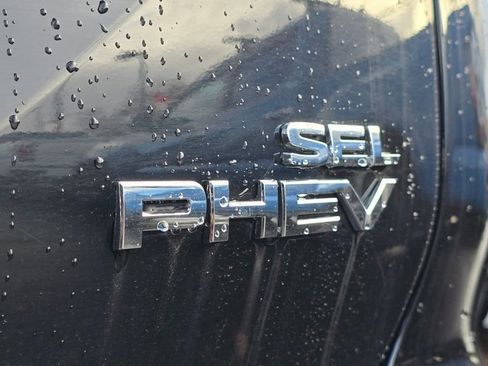 Used 2024 Mitsubishi Outlander SEL image 17