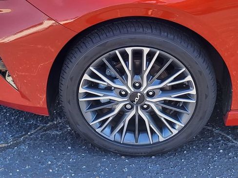 Certified 2023 Kia Forte GT-Line w/ GT-Line Premium Package FWD image 8