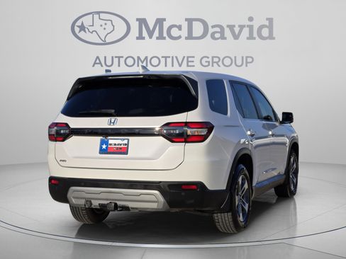 Used 2023 Honda Pilot EX-L image 6