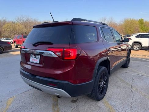 Used 2018 GMC Acadia SLT image 9