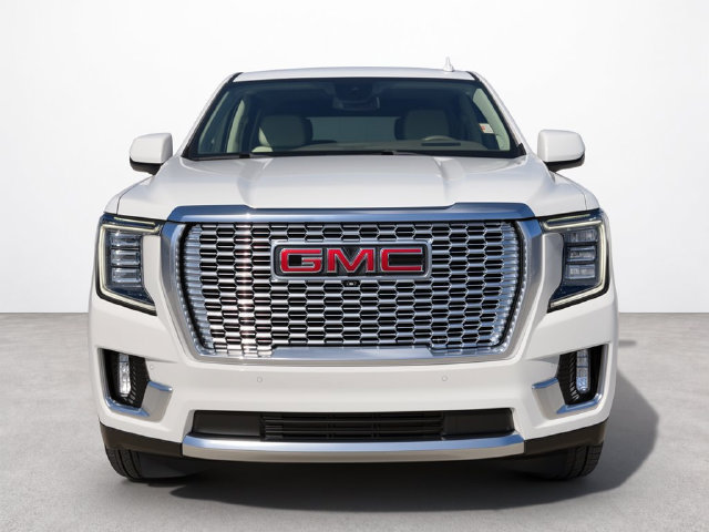 Used 2023 GMC Yukon Denali AWD/4WD image 8