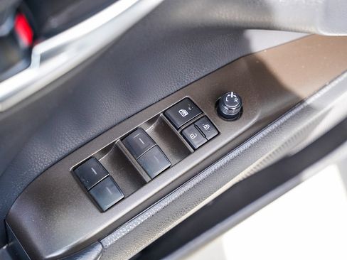 Certified 2023 Toyota Camry SE w/ Convenience Package image 20