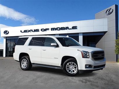 Used 2017 GMC Yukon SLT
