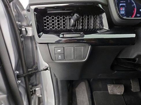 Used 2023 Honda CR-V EX-L image 5