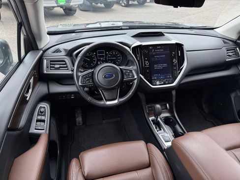 Used 2024 Subaru Ascent Touring w/ Popular Package #2 AWD/4WD image 19