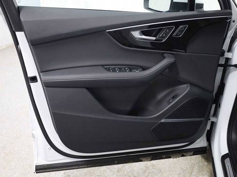 Used 2025 Audi Q7 3.0T Premium Plus w/ Premium Plus Package image 16