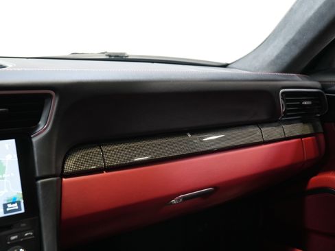 Used 2018 Porsche 911 Turbo S image 41