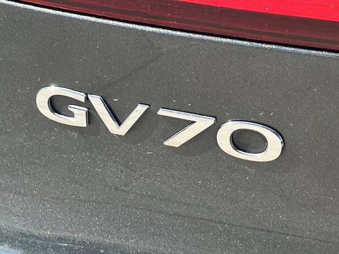 Used 2025 Genesis GV70 2.5T AWD/4WD image 40