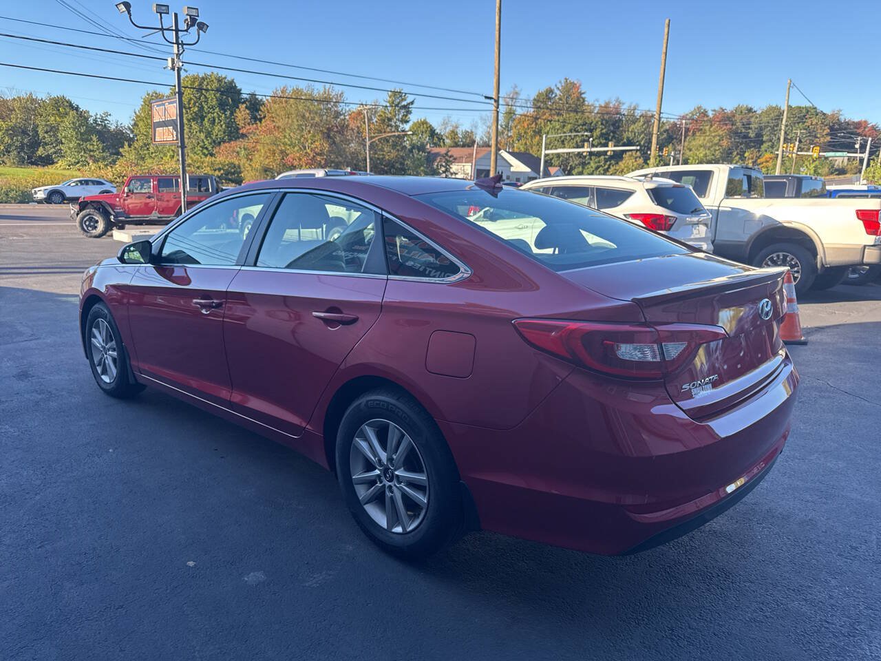Used 2017 Hyundai Sonata SE FWD image 6