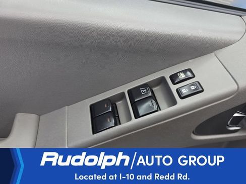 Used 2021 Nissan Frontier SV RWD image 11