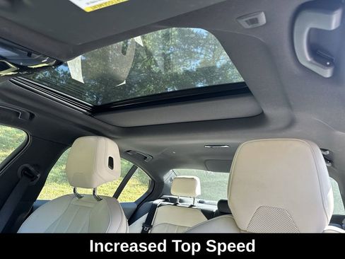 Used 2024 BMW 540i xDrive image 28