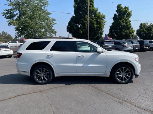 Used 2020 Dodge Durango SXT AWD/4WD image 6