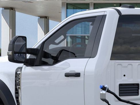 New 2025 Ford F550 XL image 20