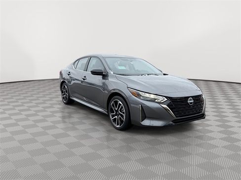 New 2025 Nissan Sentra SR w/ SR Premium Package image 2