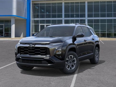 New 2026 Chevrolet Equinox ACTIV w/ Convenience Package III AWD/4WD image 7