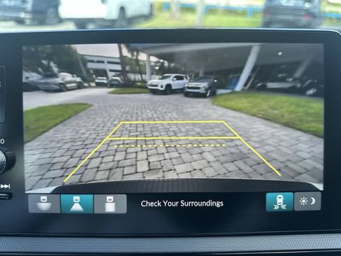 Used 2025 Honda Odyssey EX-L image 24