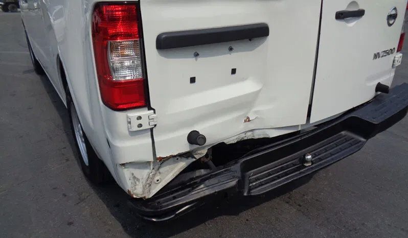 Used 2018 Nissan NV 2500 S RWD image 2